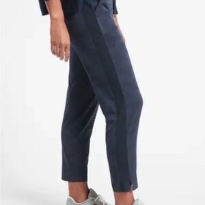 Athleta blue camo Brooklyn pants